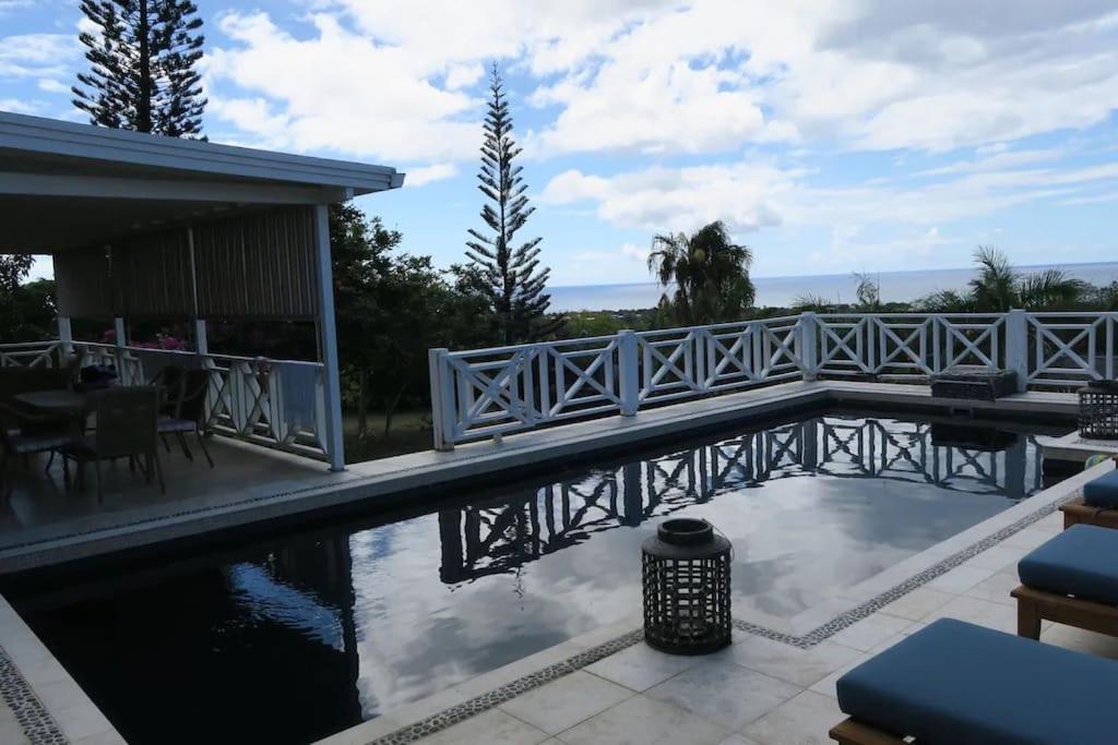 Villa In Hamilton Estate Charlestown Extérieur photo